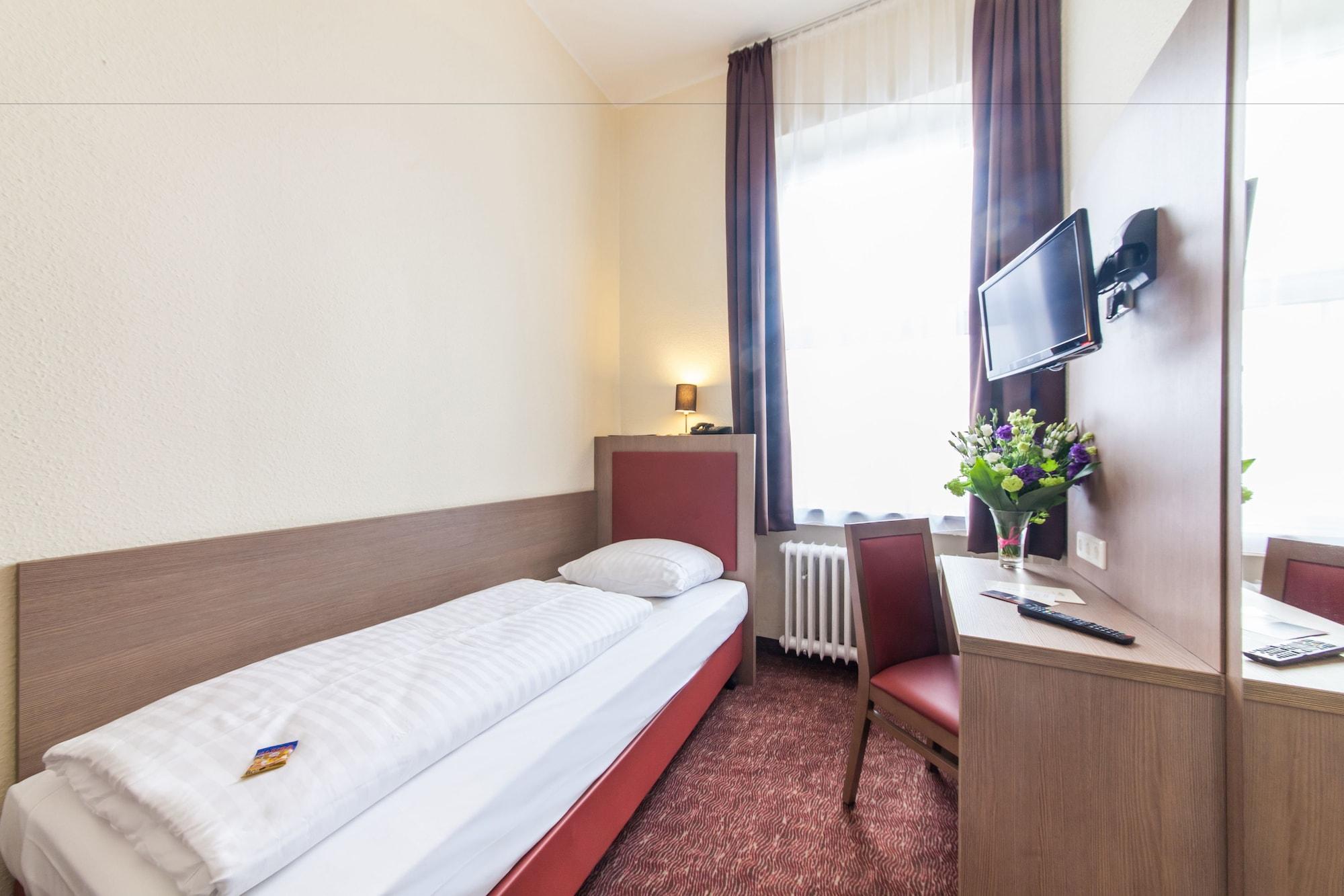 Hotel Maxim Duesseldorf City Extérieur photo