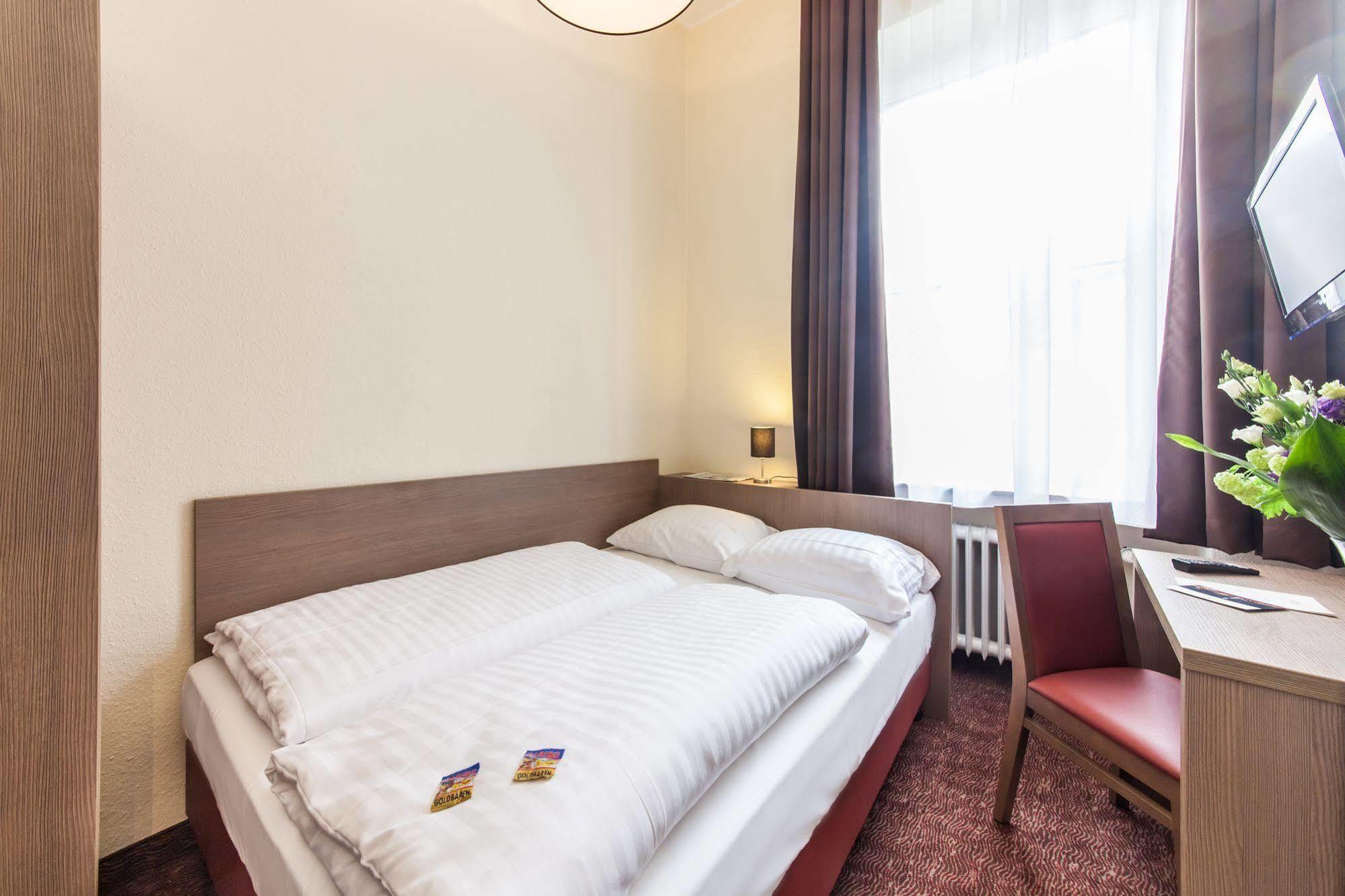 Hotel Maxim Duesseldorf City Extérieur photo